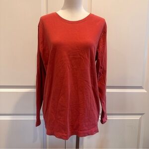 GAP Vintage Women's Red Long Sleeve Tee